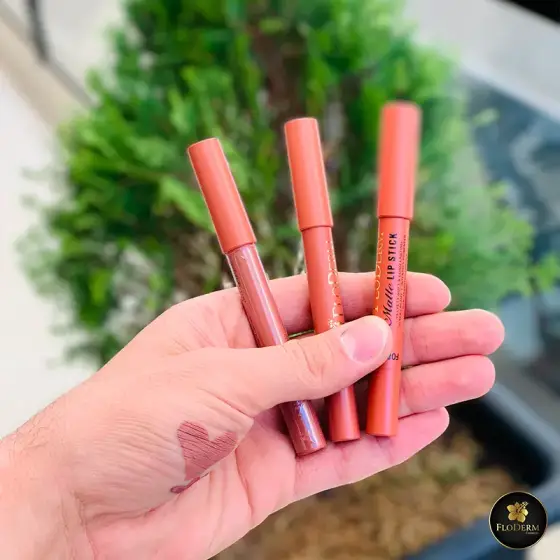 رژلب مدادى 24 ساعته فلودرم